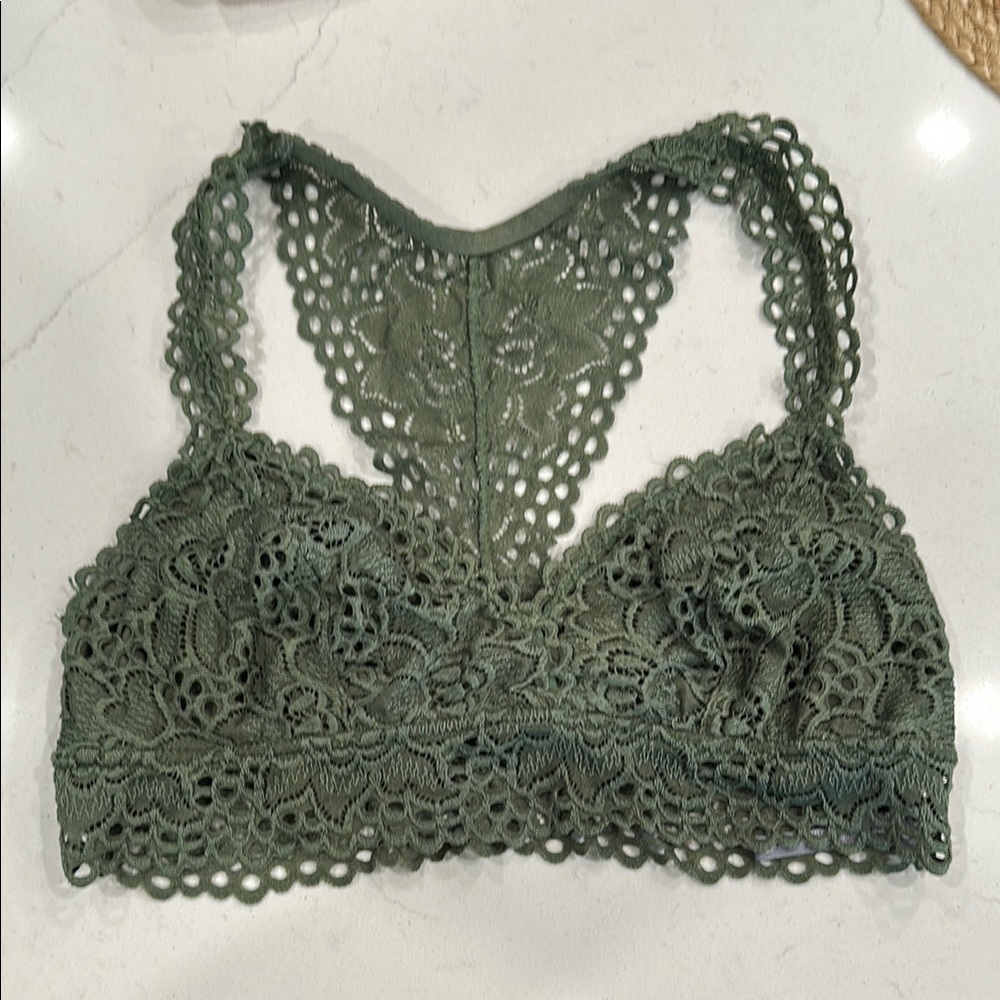 AE lace bralette